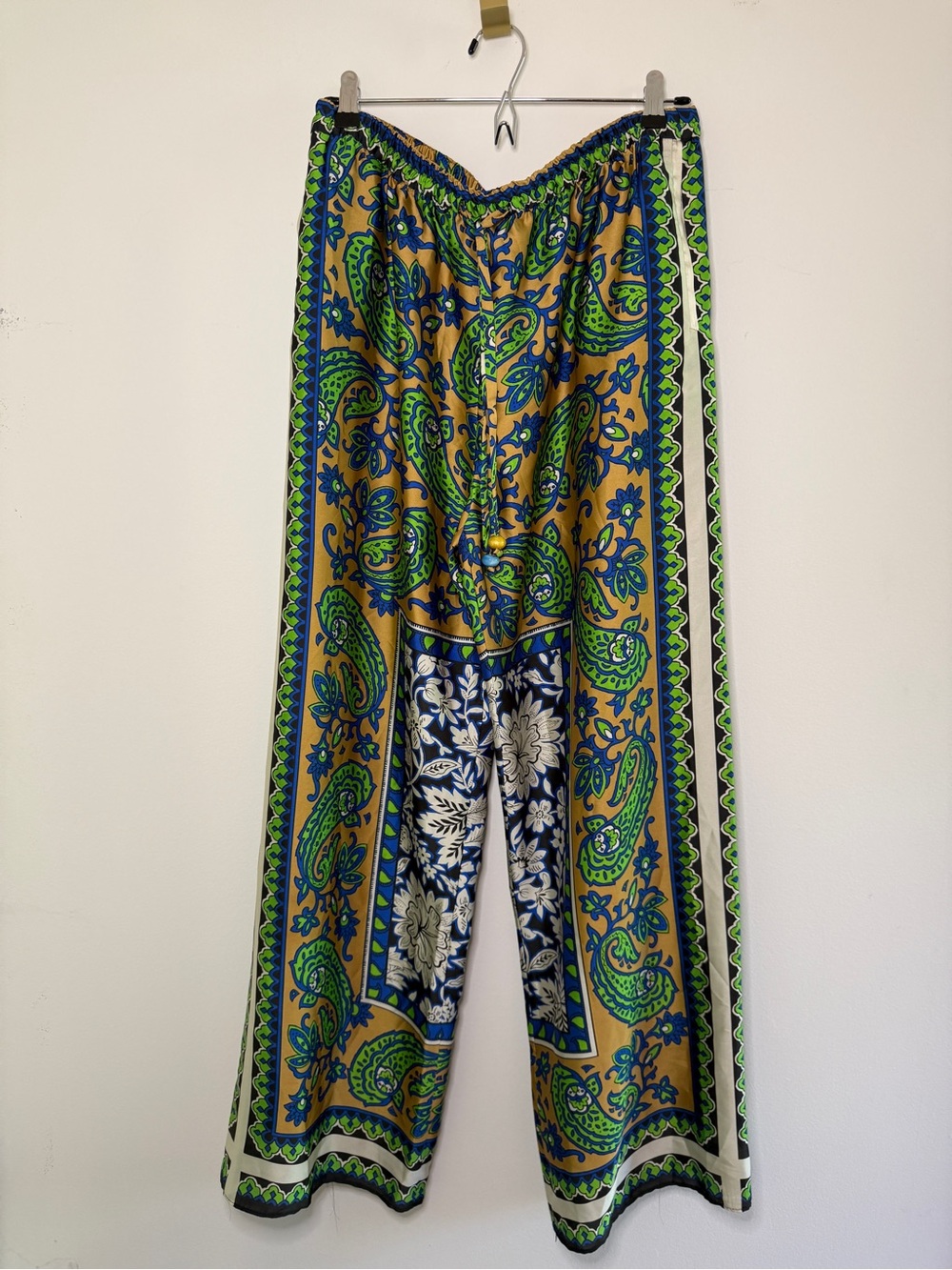 BNWT Zara Gold, Green & Blue Paisley Wide-Leg Pants